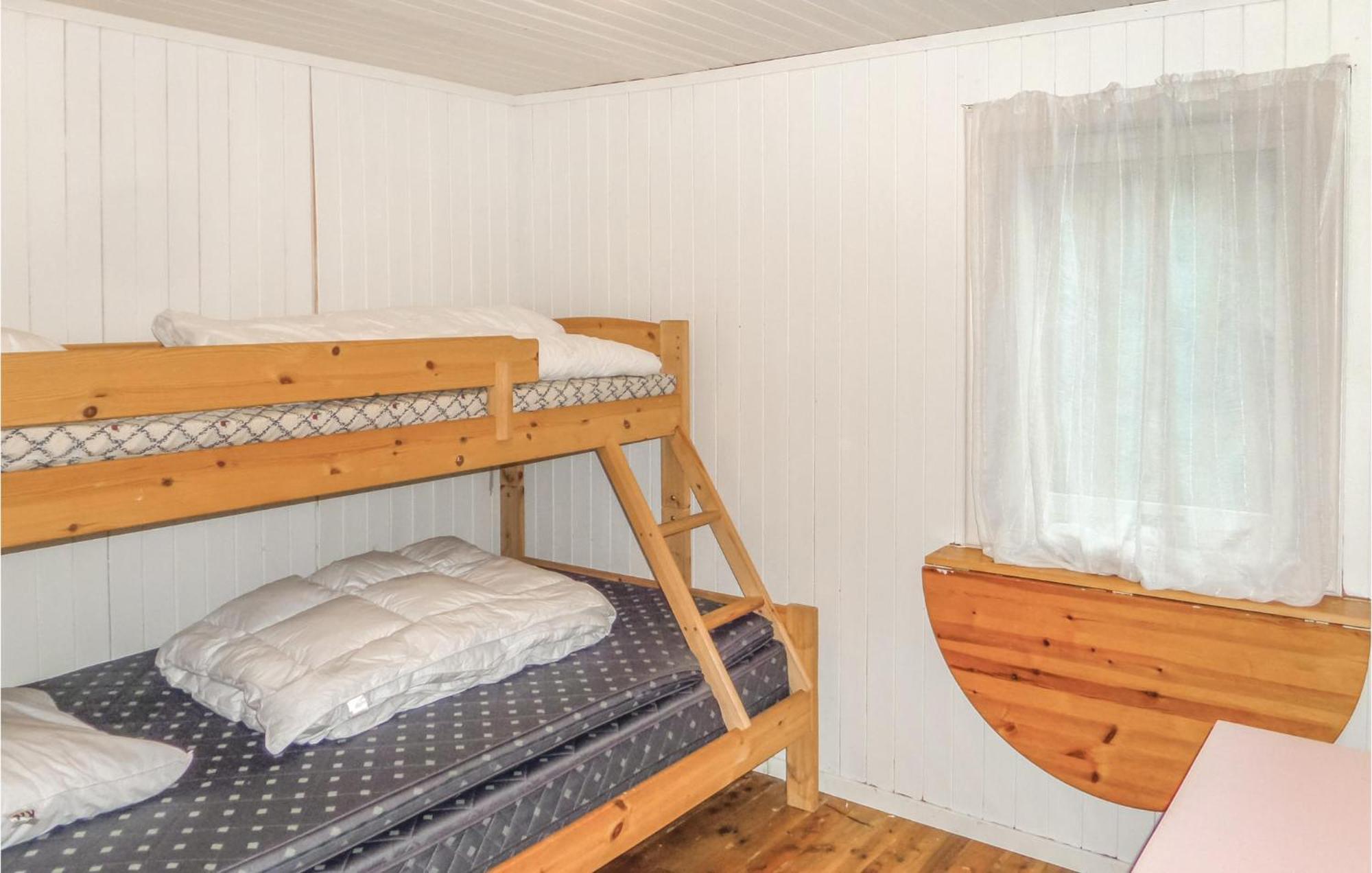 Bu Beautiful Home In Vallavik With Kitchen מראה חיצוני תמונה
