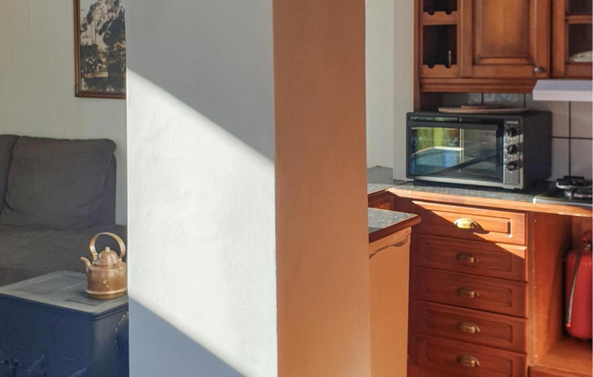 Bu Beautiful Home In Vallavik With Kitchen מראה חיצוני תמונה